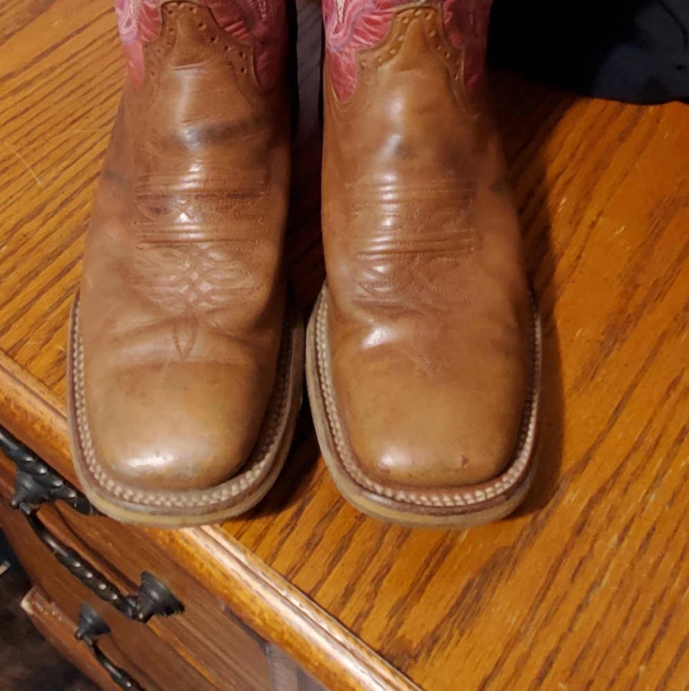 Women's boots